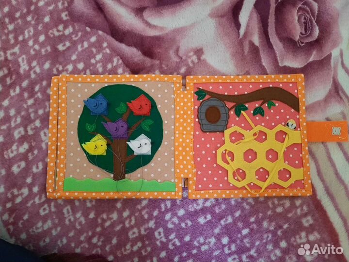 Развивающая книжка из фетра