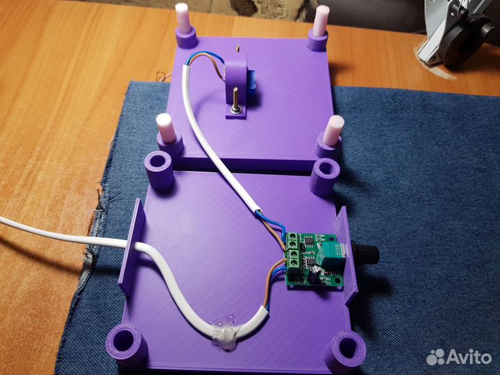 Мини вибростолик для хобби