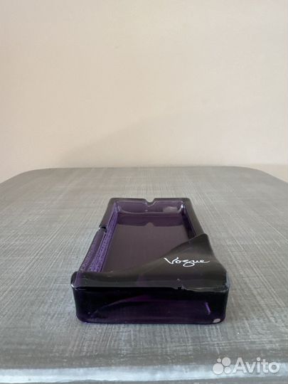 Изящная пепельница из стекла