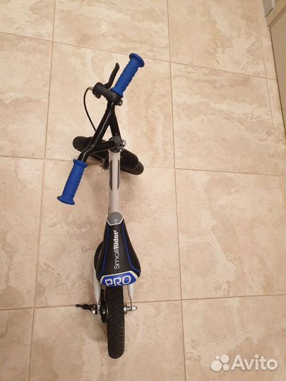 Самокат беговел детский