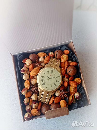 Боксы подарочные