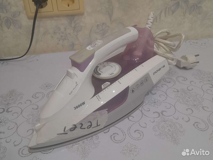 Утюг Polaris