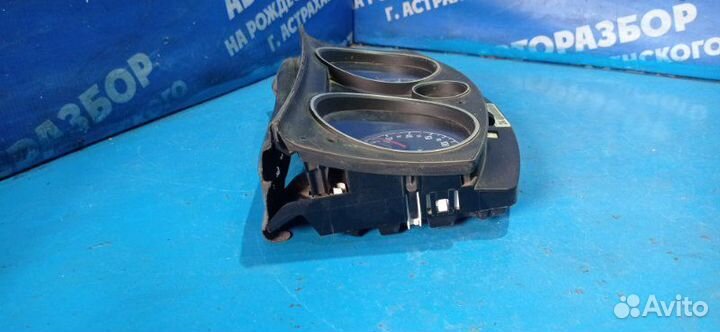 Панель приборов Opel Astra H хэтчбек 2007