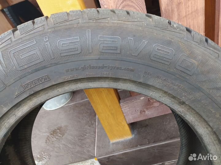 Gislaved NordFrost 100 SUV 225/65 R17