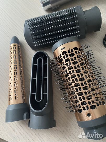 Фен-щетка Babyliss AS136E