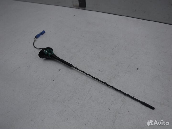 Антенна Opel Astra H 2004