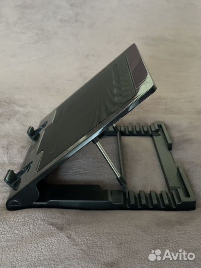 Подставка для ноутбуков с охлаждением Deepcool