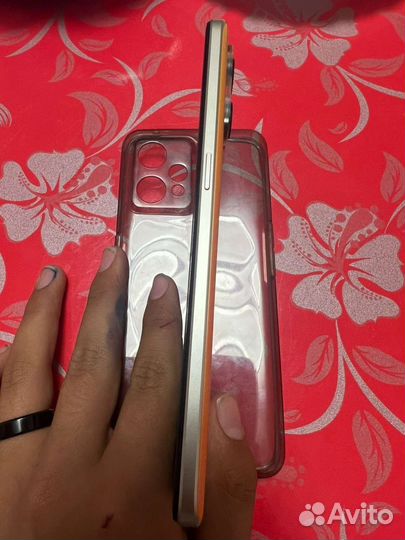 Телефон realme 9 4G