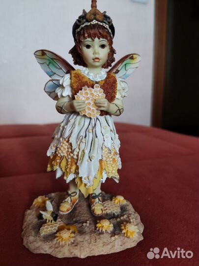 Статуэтки феи