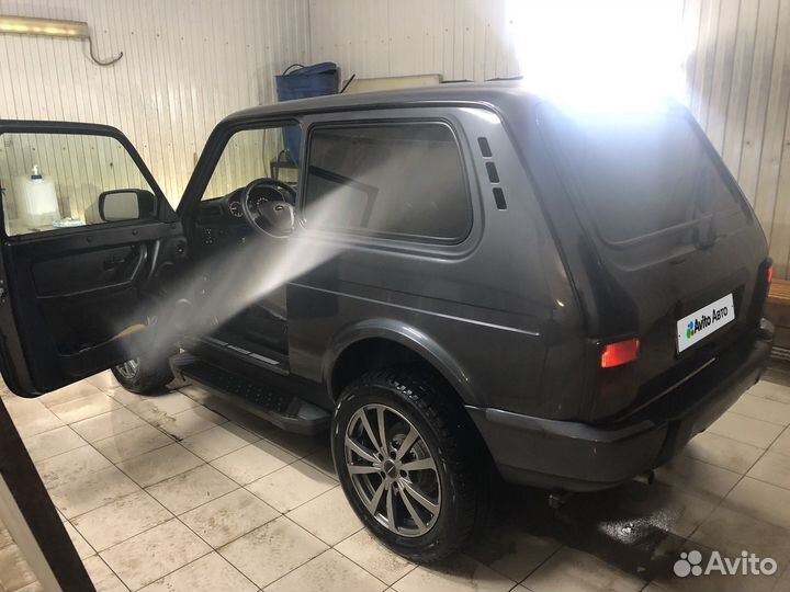 LADA 4x4 (Нива) 1.7 МТ, 2020, 110 000 км