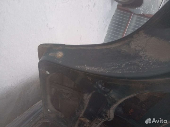 Дверь задняя левая ваз 2104