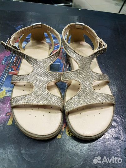 Босоножки geox