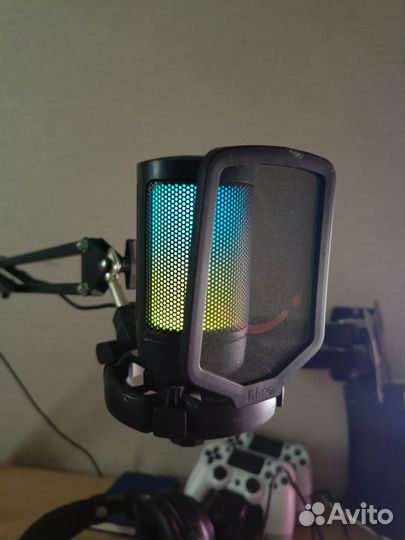 Микрофон для компьютера Fifine a6v с кронштейном