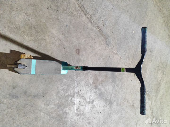 Трюковой самокат