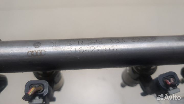 Форсунка топливная Volkswagen Jetta 6