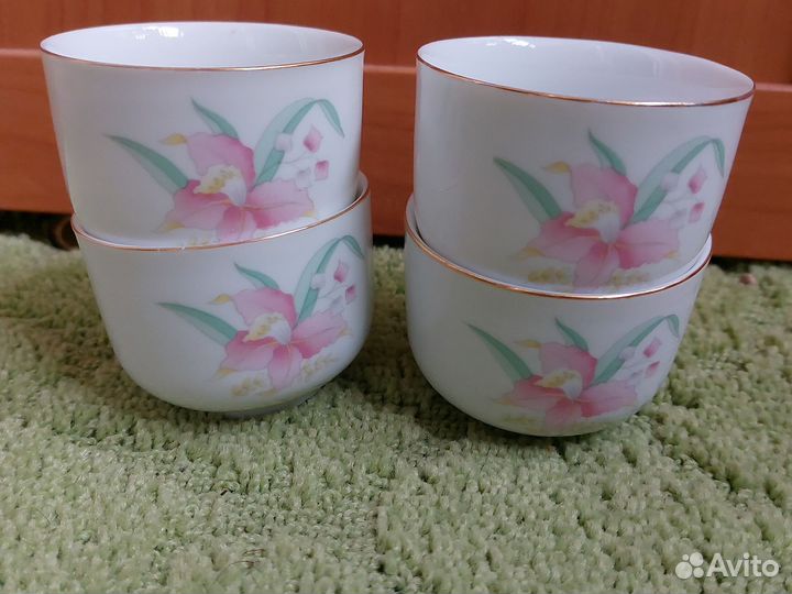 Вазочка, чашечки