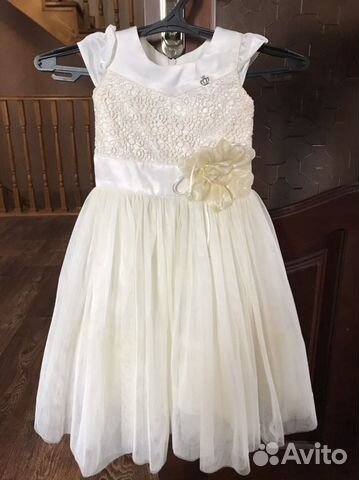 Нарядное платье