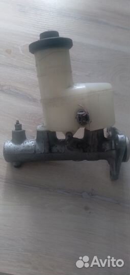 Главный тормозной цилиндр тайота калдина