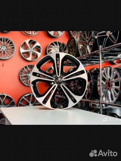 Новые диски R17 на Kia Sportage/5x114.3