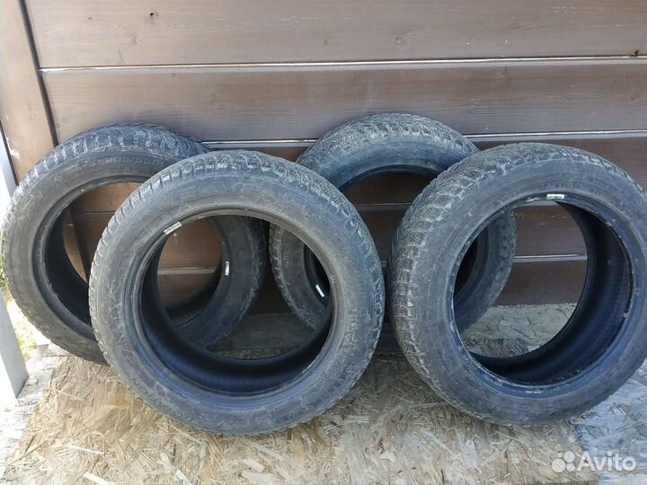 Goodyear UltraGrip 7 205/55 R16