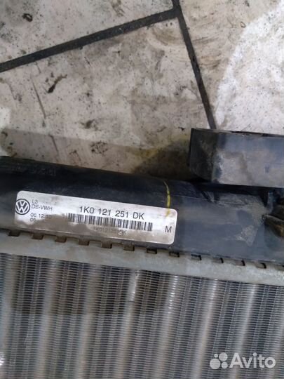 Радиатор охлаждения skoda octavia 2 b5