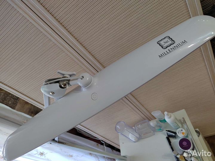 Бестеневая лампа Миллениум бу