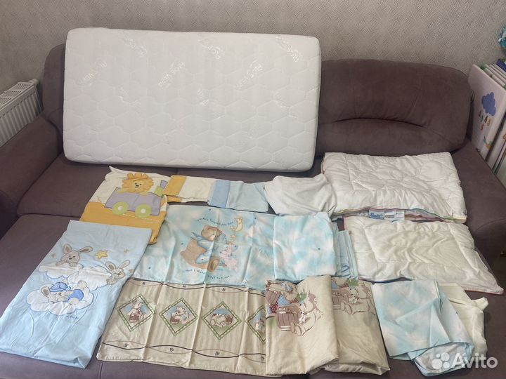 Матрас детский 125 х 65, постельное белье