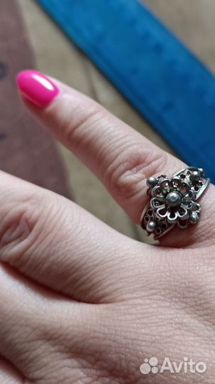 Серебряное кольцо