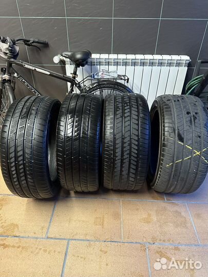 Bridgestone Alenza 001 275/45 R20 и 305/40 R20