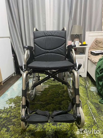 Инвалидная коляска