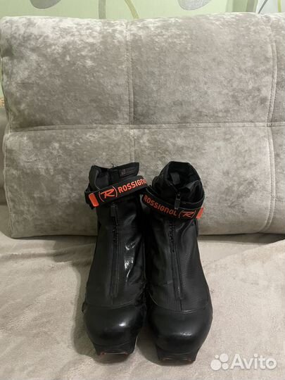 Лыжные ботинки rossignol x8 skate(едут обратно)