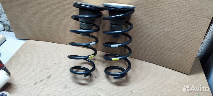 Пружина задняя Toyota Prado 150