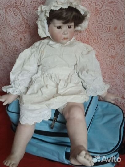 Кукла фарфоровая авторская Helga от H.Hunzel 1989