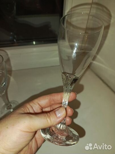 Бокалы для вина