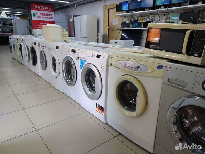 Холодильник Hotpoint Ariston
