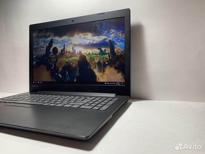 Игровой ноутбук Lenovo i5/8th/12gb/2видеокарты/ssd