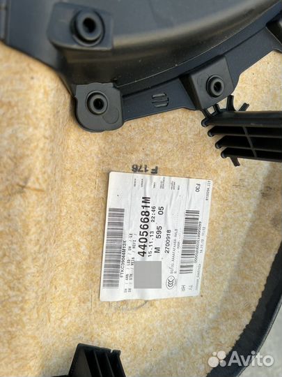 Дверная карта задняя правая BMW F30 F31 Harman