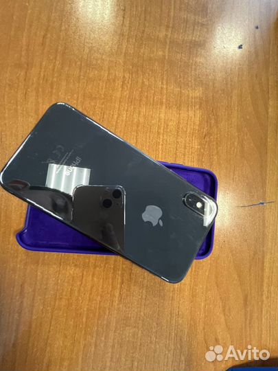 iPhone Xs, 64 ГБ