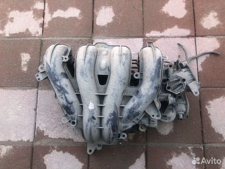 Коллектор впускной