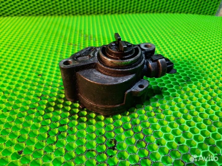 Вакуумный насос Peugeot Partner