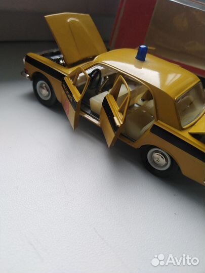 Модель СССР, 1 :43, волга газ-24, без ми