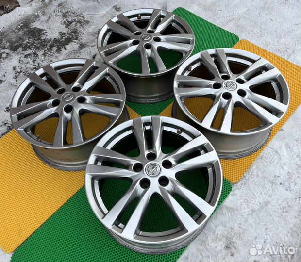 Диски Nissan (Enkei) R18 5/114.3 из Japan(Япония)