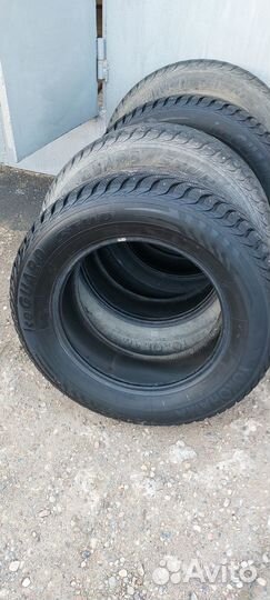 Yokohama Ice Guard Stud IG55 235/65 R17 T