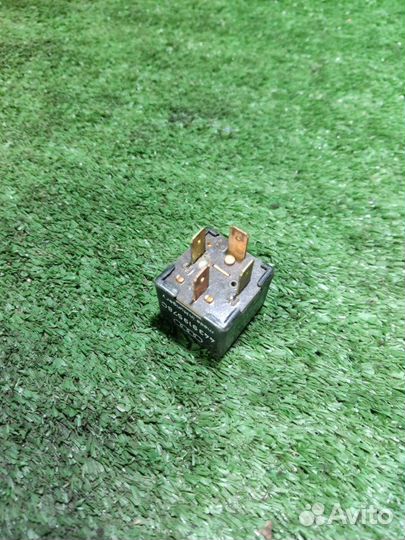 Реле Volkswagen Passat B5