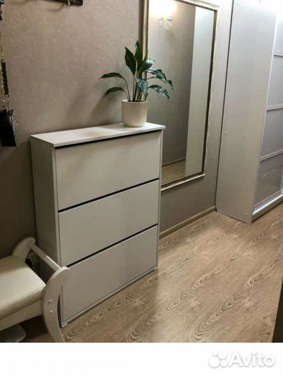 Обувница в прихожую закрытая