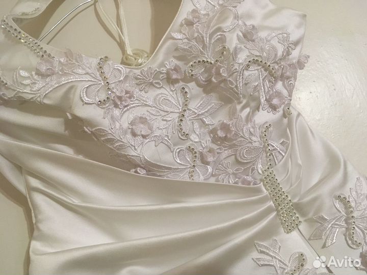 Платье свадебное
