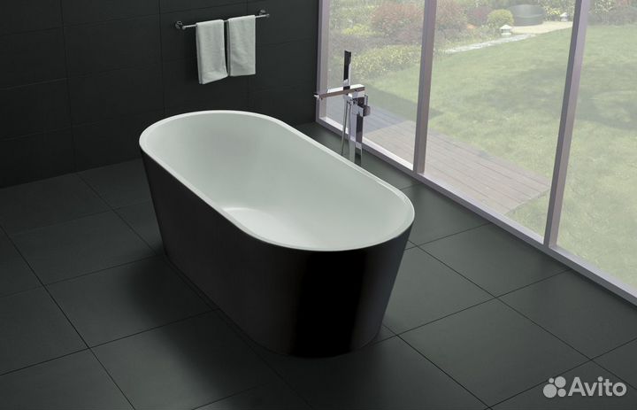Ванна акриловая
