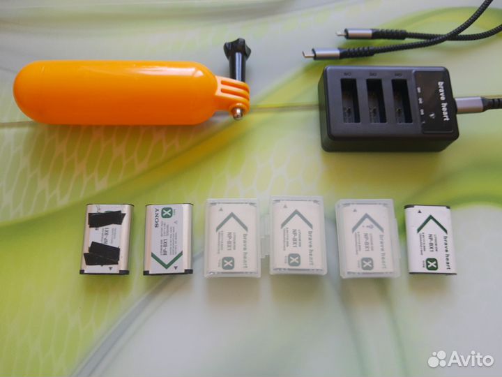 Экшен камера sony HDR-AS30V