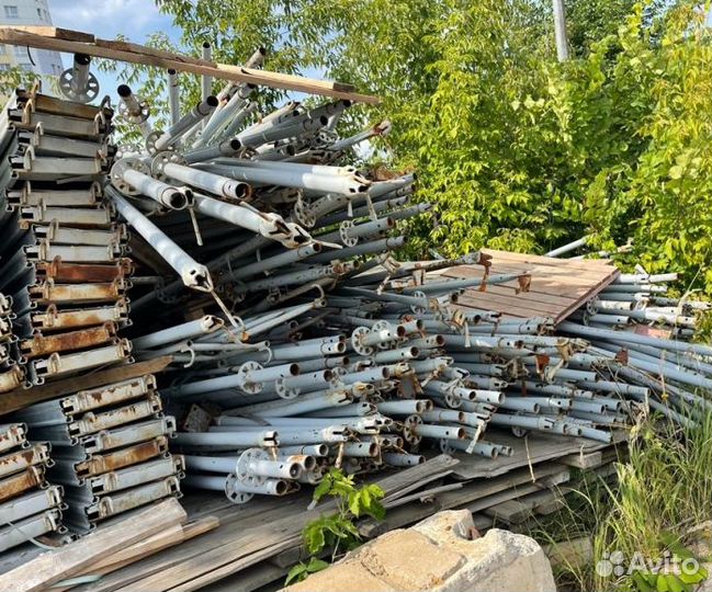 Клиновые строительные леса