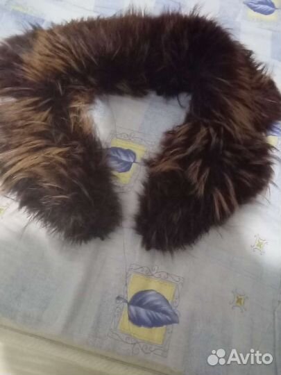 Меховой воротник из енота